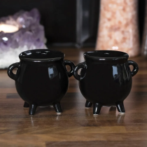 Adorable set of cauldrons for salt and pepper